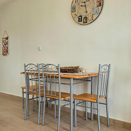 Apartment Polichrono Cosy Summer House