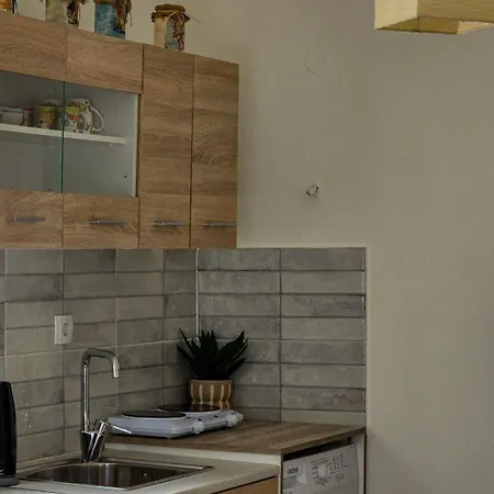 Polichrono Cosy Summer House *